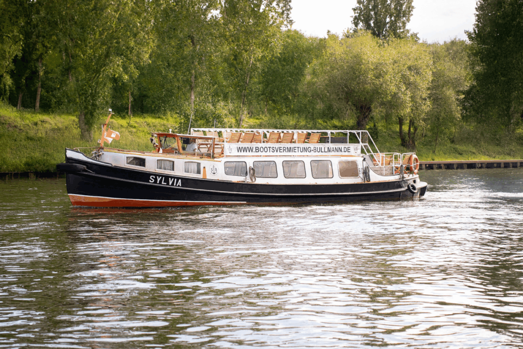 Eventschiff Sylvia auf der Spree